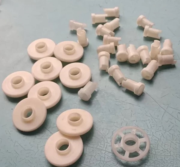 Antistatic Additive For POM